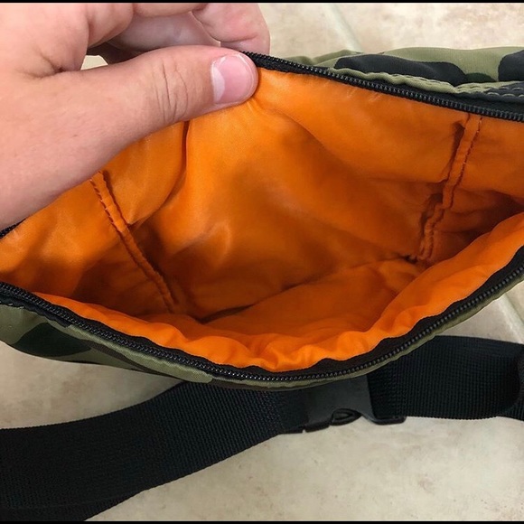 Bape cross body bag - Picture 4 of 7